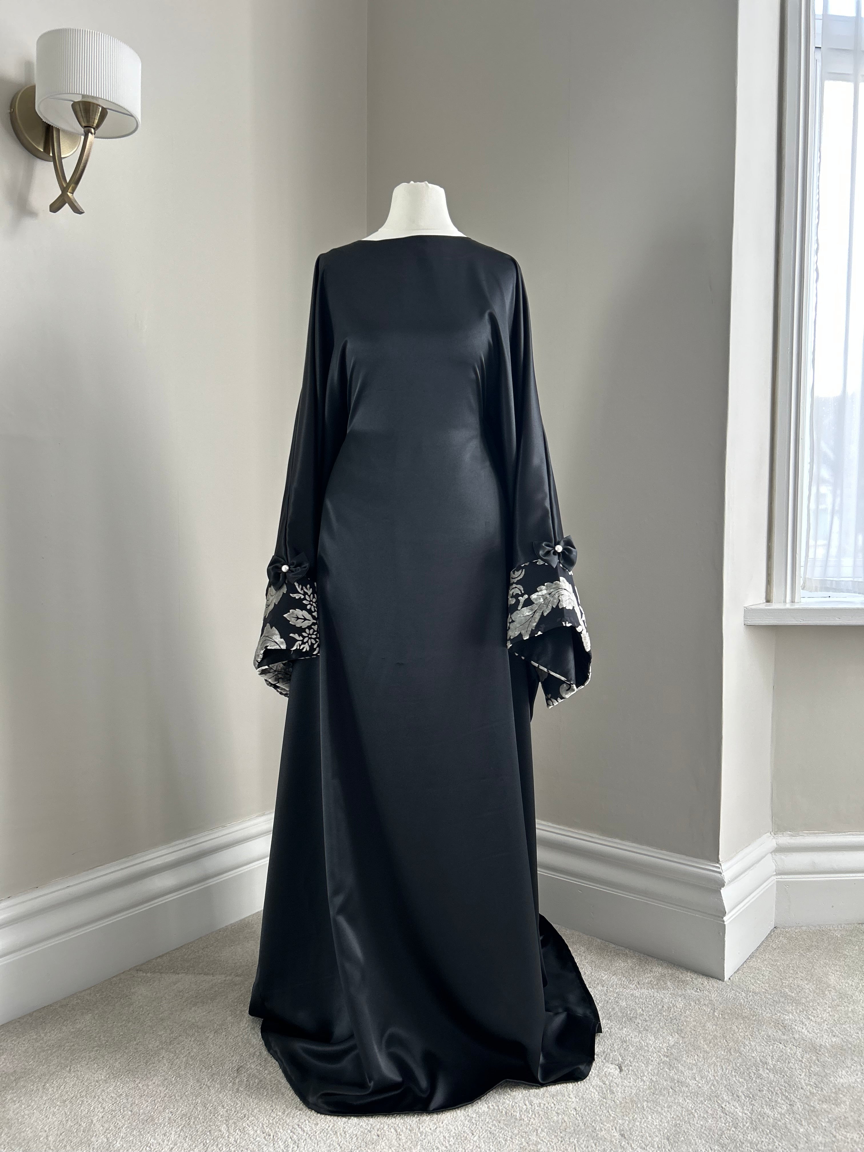 Ophelia Abaya